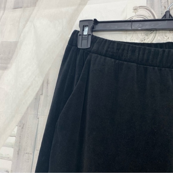 New - Picture 4 of 8